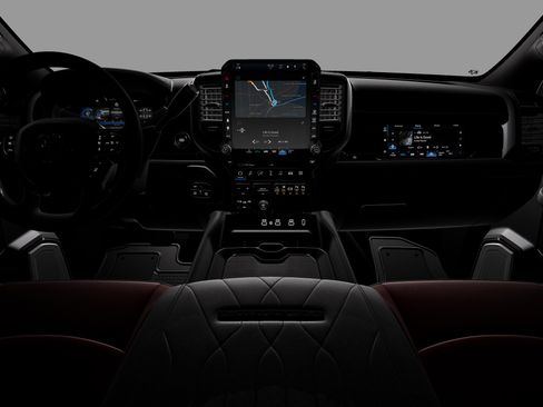 New 2026 RAM 3500 Limited AWD/4WD image 18