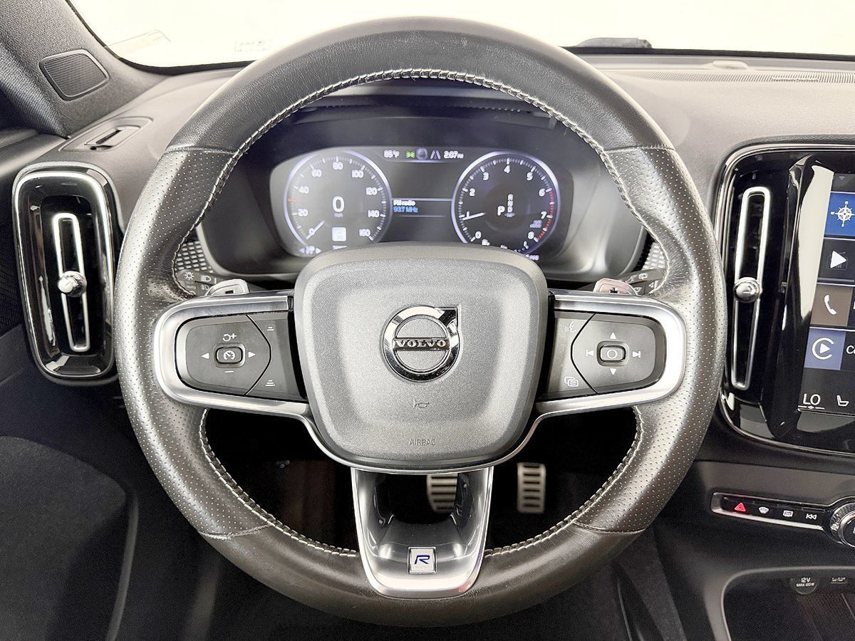 Used 2020 Volvo XC40 T5 R-Design w/ Protection Package Premier AWD/4WD image 57