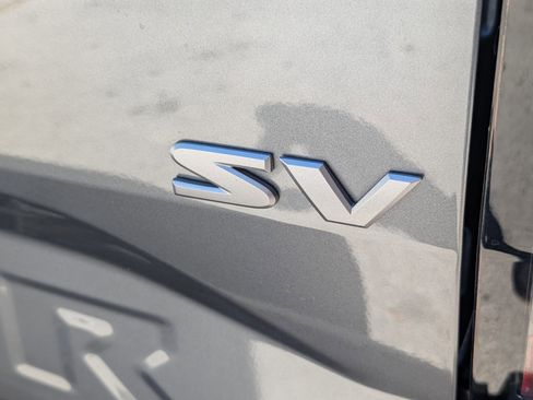 Certified 2024 Nissan Frontier SV w/ Technology Package image 14