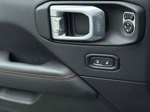 Used 2022 Jeep Gladiator Rubicon w/ Trailer Tow Package image 39