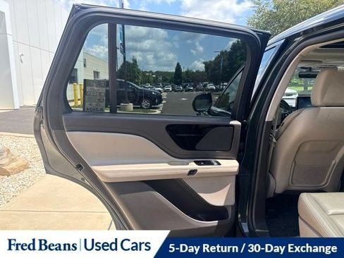Certified 2022 Lincoln Aviator AWD w/ Premium Package image 15