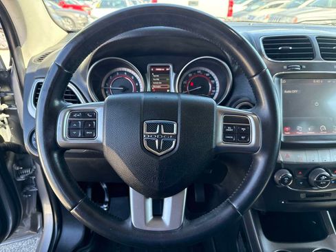 Used 2017 Dodge Journey Crossroad FWD image 22