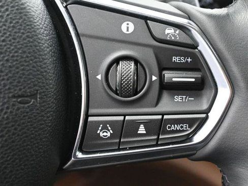 Used 2025 Acura MDX SH-AWD w/ Advance Package image 19