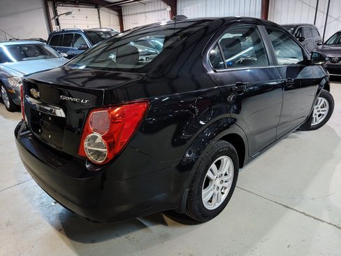 Used 2015 Chevrolet Sonic LT FWD image 7