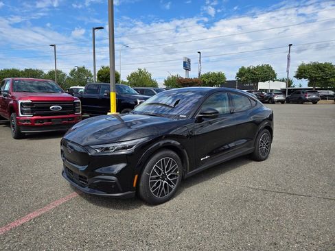 New 2025 Ford Mustang Mach-E Premium image 1