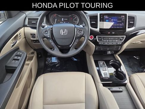 Used 2018 Honda Pilot Touring image 23
