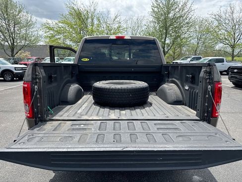 Used 2015 Ford F150 XLT w/ Equipment Group 302A Luxury image 23