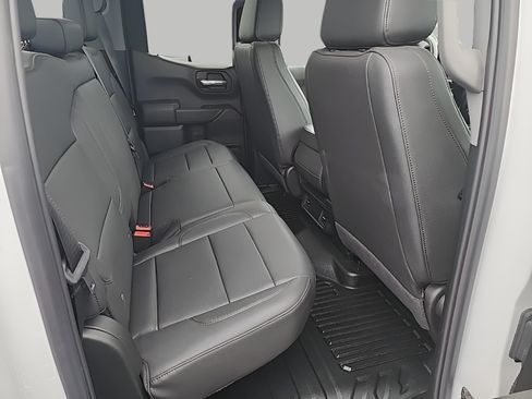 Used 2024 GMC Sierra 1500 Pro w/ Pro Value Package image 11