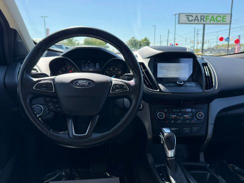 Used 2019 Ford Escape SEL AWD/4WD image 27