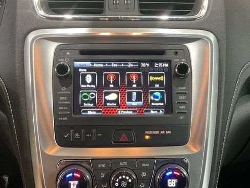 Used 2016 GMC Acadia SLT image 19