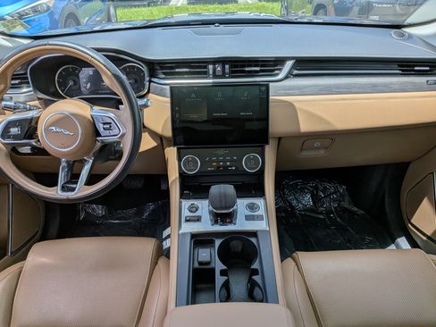 Used 2022 Jaguar F-PACE S AWD/4WD image 17