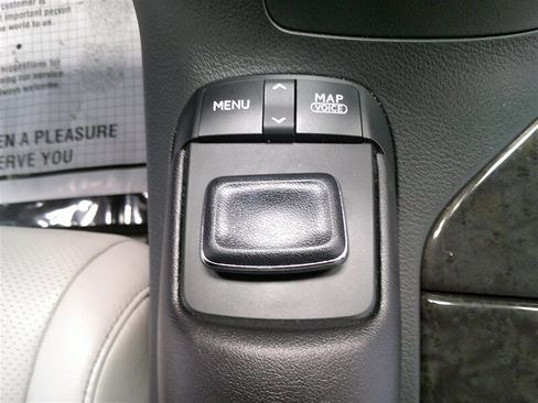 Used 2015 Lexus RX 450h AWD image 20