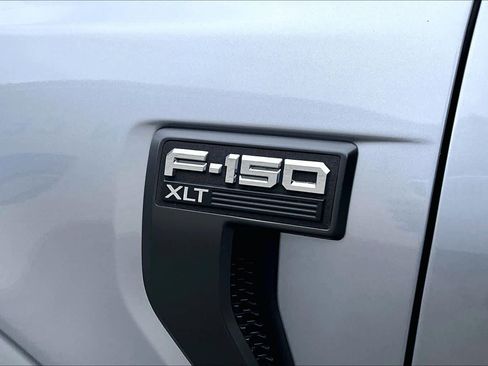Used 2022 Ford F150 XLT w/ Equipment Group 302A High AWD/4WD image 10