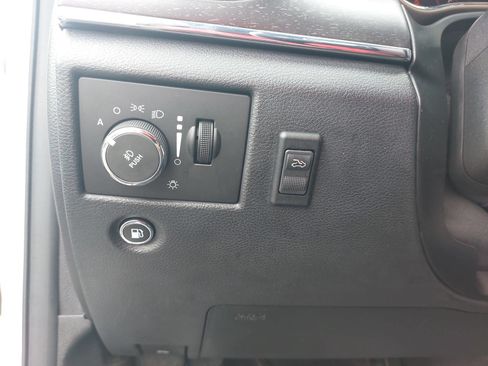 Used 2015 Jeep Grand Cherokee Limited AWD/4WD image 26