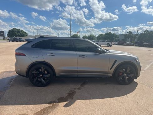 Used 2024 Jaguar F-PACE SVR AWD/4WD image 6