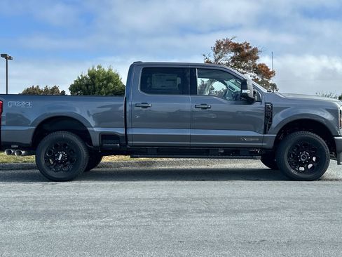 New 2026 Ford F350 Lariat w/ Black Appearance Package AWD/4WD image 6