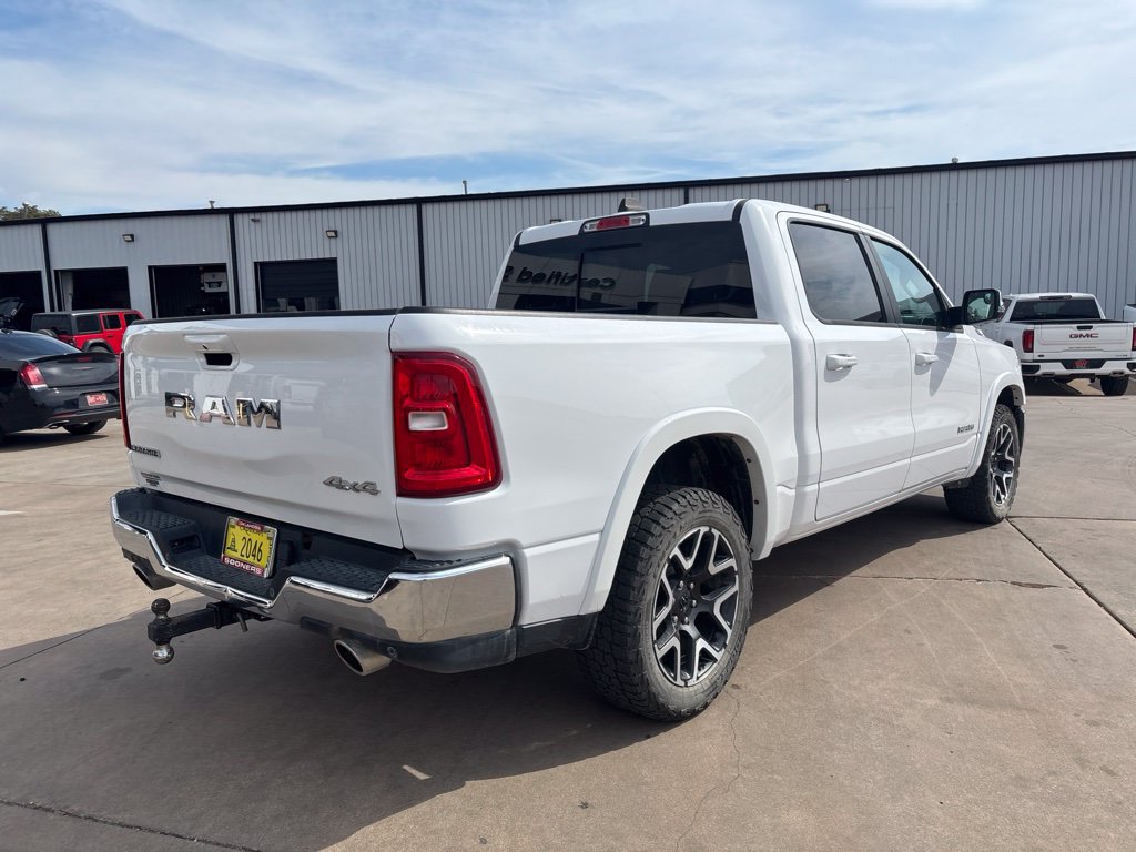 Used 2025 RAM 1500 Laramie AWD/4WD image 6