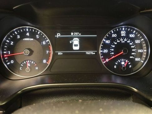 Used 2023 Kia Forte LXS FWD image 7