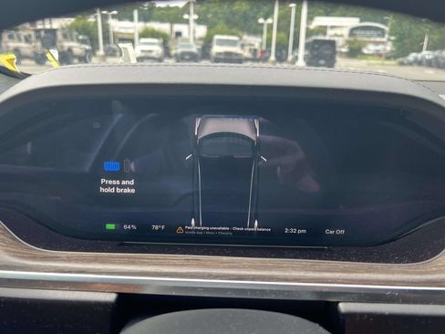 Used 2022 Tesla Model S AWD/4WD image 27