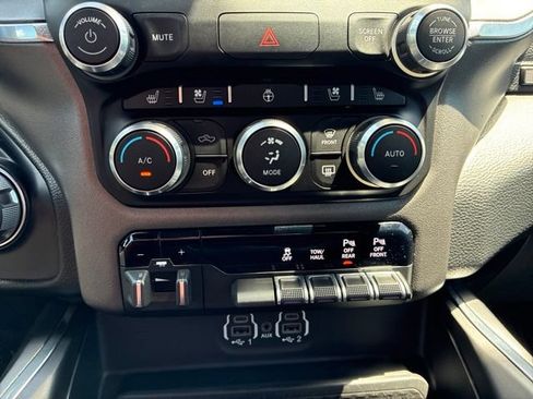 Used 2022 RAM 1500 Laramie w/ Sport Appearance Package AWD/4WD image 40