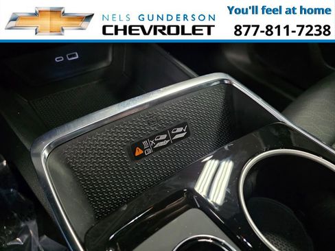 New 2026 Chevrolet Equinox LT w/ Convenience Package II image 24