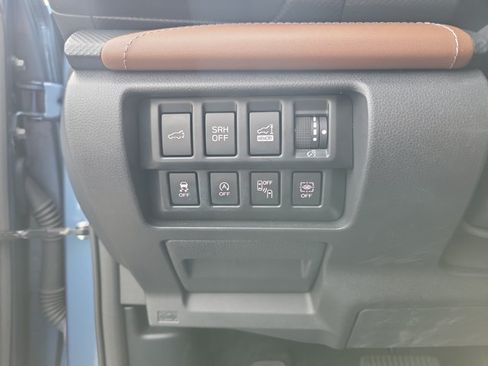 Used 2024 Subaru Forester Touring AWD/4WD image 23