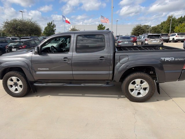 Used 2014 Toyota Tacoma 4x4 Double Cab w/ TRD Sport Package image 5