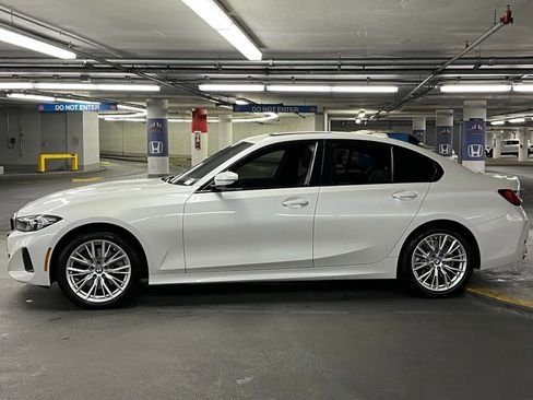 Used 2023 BMW 330i xDrive Sedan AWD/4WD image 30