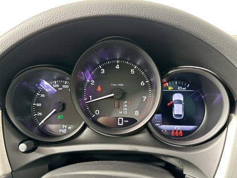 Certified 2026 Porsche Macan image 19