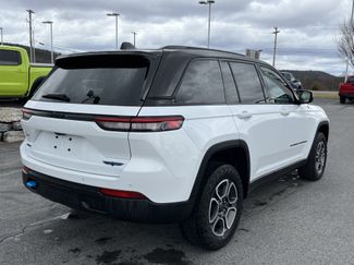 Used 2023 Jeep Grand Cherokee Trailhawk AWD/4WD video 2