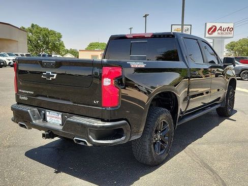 Used 2024 Chevrolet Silverado 1500 LT Trail Boss w/ Convenience Package II AWD/4WD image 4