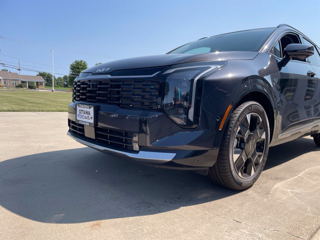 New 2026 Kia Sportage SX FWD image 15
