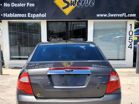 Used 2011 Ford Fusion SEL w/ 302A Rapid Spec Order Code FWD image 12
