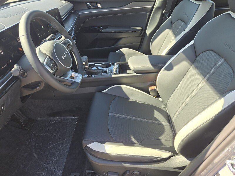 New 2027 Kia K5 GT-Line image 6