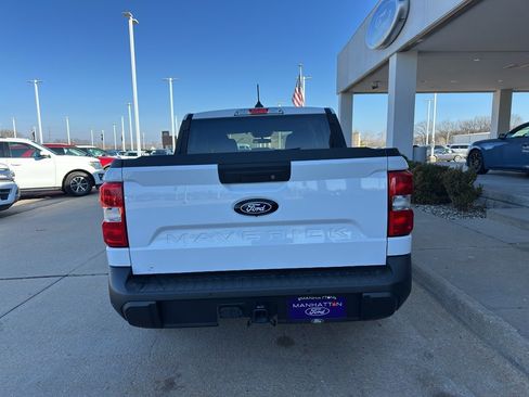 New 2025 Ford Maverick XLT w/ XLT Luxury Package image 11