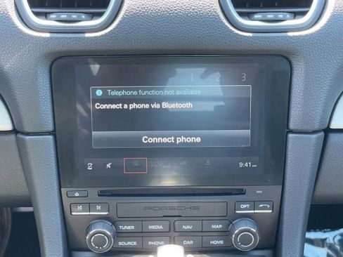 Used 2021 Porsche 718 Cayman GT4 RWD image 37