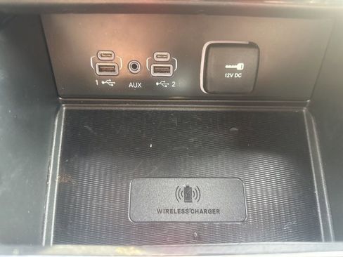 Used 2024 Jeep Grand Cherokee Altitude AWD/4WD image 6