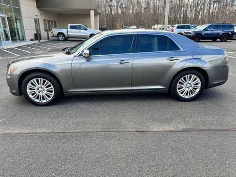 Used 2011 Chrysler 300 C w/ Sound Group image 8