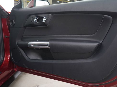 Used 2016 Ford Mustang 2D COUPE w/ Equipment Group 051A image 9