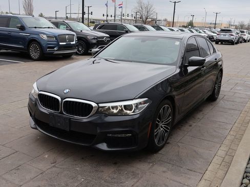 Used 2017 BMW 530i xDrive image 4