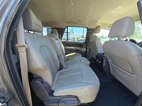 Used 2021 Ford Expedition Max Limited AWD/4WD image 12