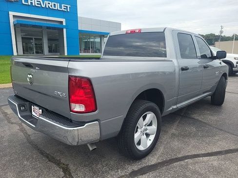 Used 2023 RAM 1500 Classic SLT AWD/4WD image 13