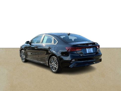 Used 2022 Kia Forte GT-Line w/ GT-Line Premium Package image 4