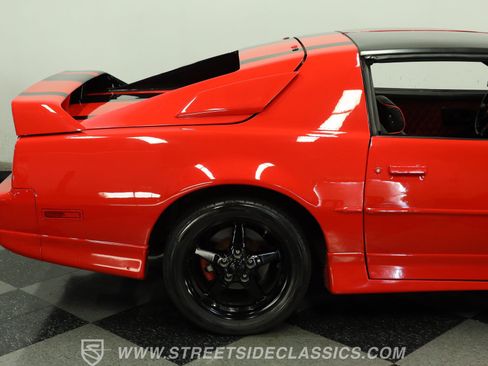 Used 1989 Pontiac Firebird Trans Am RWD image 28