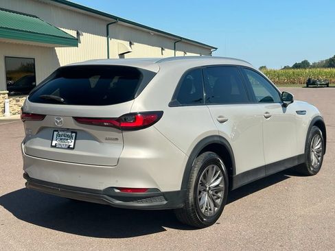 Used 2025 MAZDA CX-90 3.3 Turbo w/ Preferred Package AWD/4WD image 6