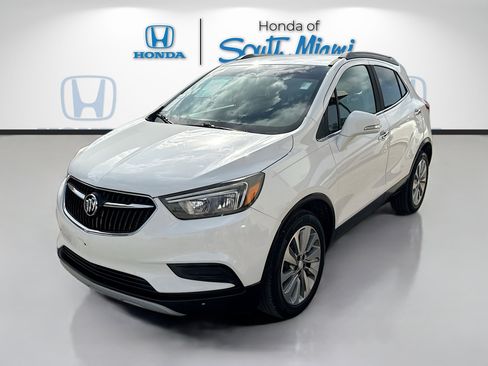 Used 2017 Buick Encore Preferred image 3