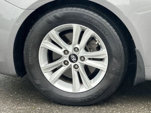 Used 2011 Hyundai Sonata GLS w/ Popular Equipment Pkg 2 FWD image 32