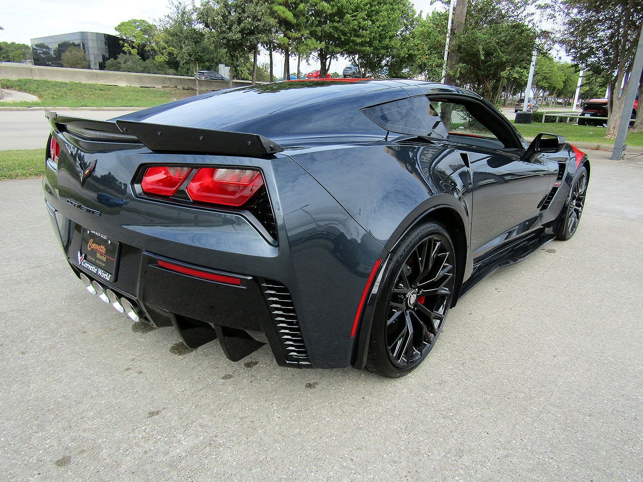 Used 2019 Chevrolet Corvette Grand Sport RWD image 5