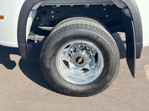 Used 2023 Chevrolet Silverado 3500 High Country image 7