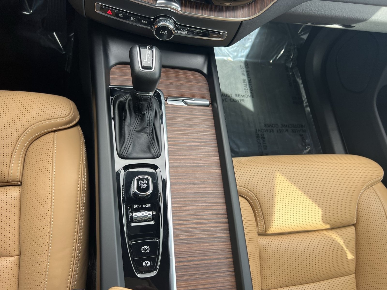 Used 2020 Volvo XC60 T5 Inscription w/ Protection Package Premier FWD image 30